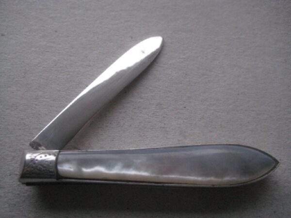 Rare George V Mother of Pearl Hafted Silver Bladed Folding Fruit Knife SK155 - Image 2