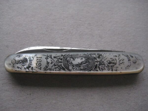 Rare Diamond Jubilee Decorated Victorian Mother of Pearl Hafted Twin Steel Bladed Penknife SK364 MACCL - Image 10