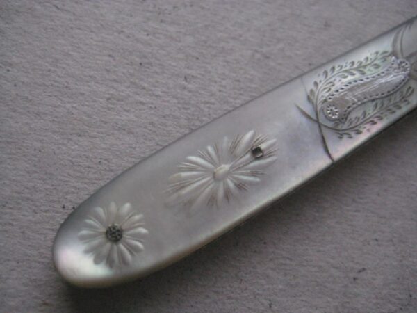 Rare George III Large Matching Mother of Pearl Hafted Silver Bladed Folding Fruit Knife and Fork  SK77 - Image 3