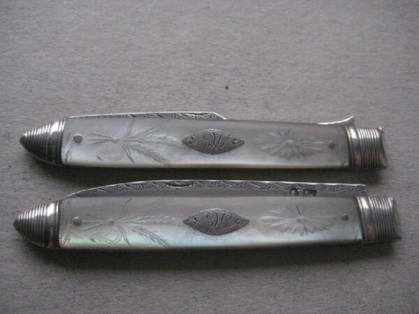 Rare Cased George III Matching Mother of Pearl Hafted Silver Bladed Folding Fruit Knife & Fork SK145 - Image 9