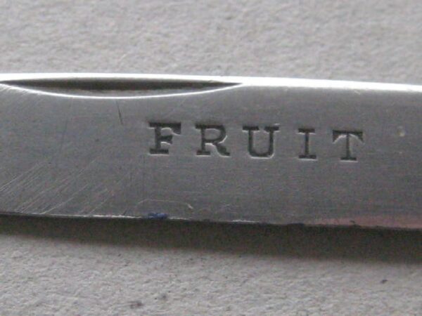 Victorian Silver Plated Hafted Fruit Engraved Steel Bladed Penknife SK118 BLETCH - Image 5